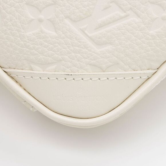 Louis Vuitton Monogram Taurillon Utility Side Belt Bag - Picture 9 of 16